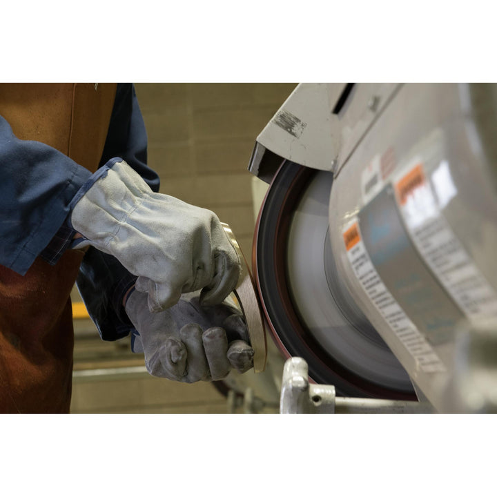3M Cubitron II Cloth Belt 981F, 4 x 132 in, 40+, YF-weight, Film-lok