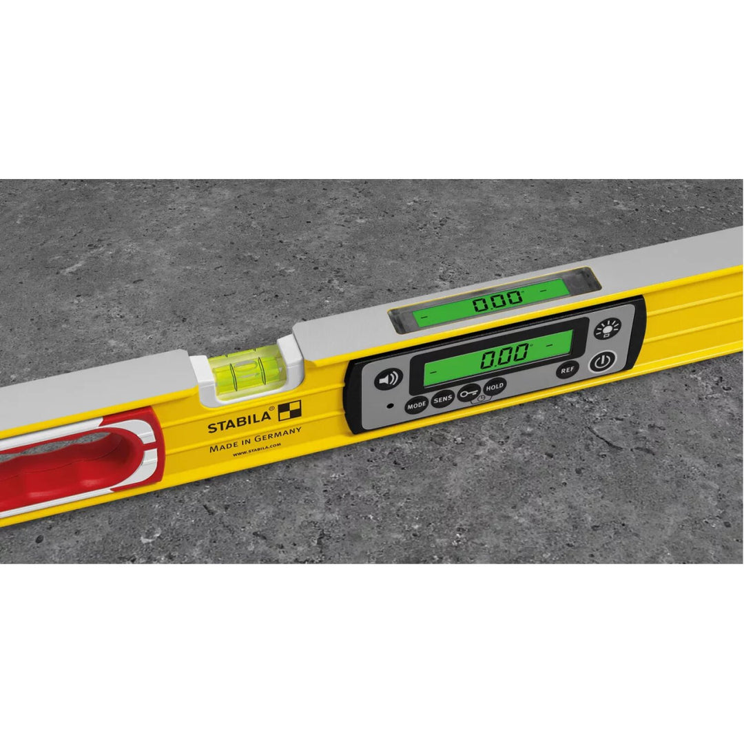 Stabila 39520 24" IP 67 Magnetic Tech Level W/Case